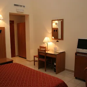 Adria Hotell